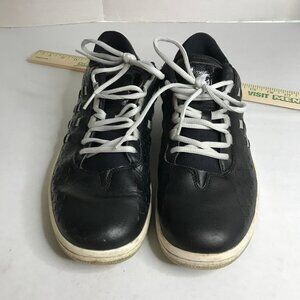 NIKE JORDAN ILLUSION SNEAKERS SIZE 10